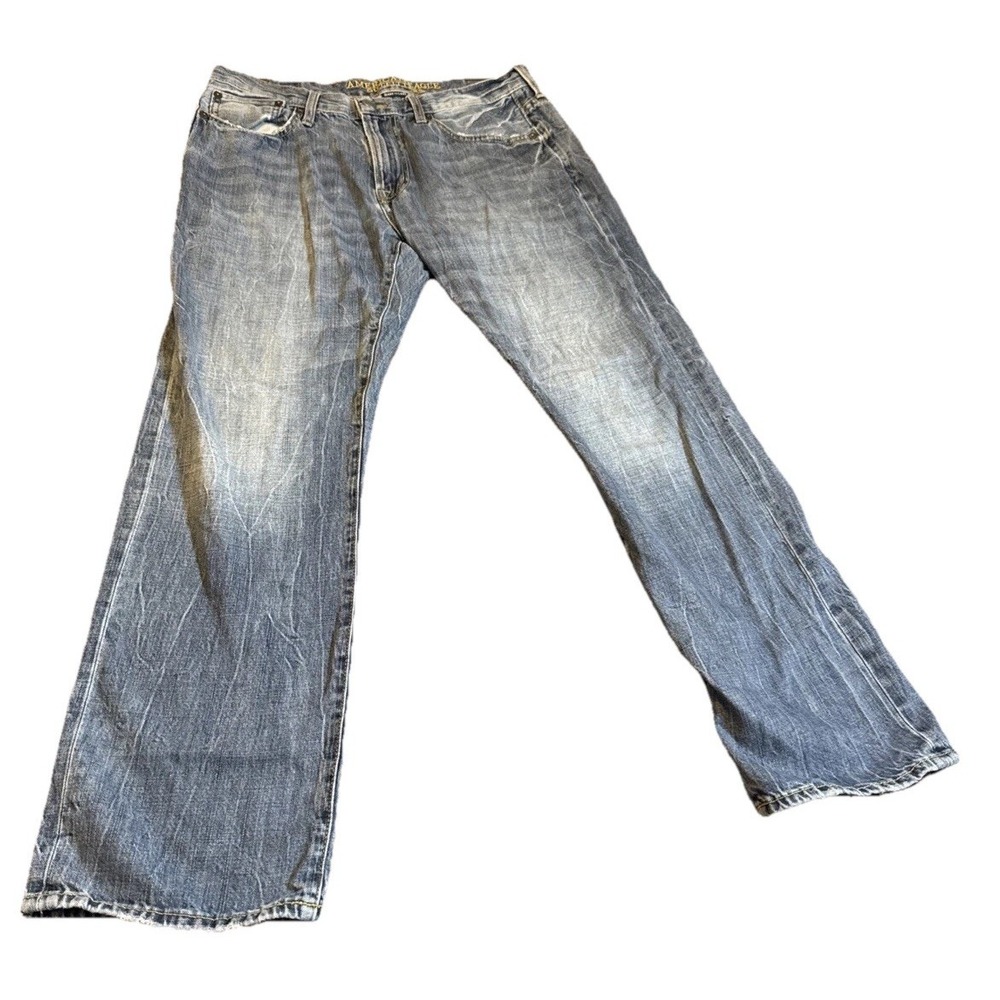 American Eagle Jeans Mens 33x32 Blue‎ Denim Straight Leg Distressed Faded